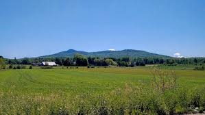 Causerie à venir le 22 avril: Une montagne en plein coeur